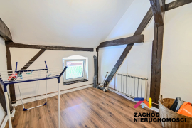 Atrakcyjny dom z dużą działką- Małomice